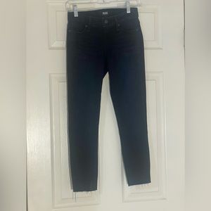 PAIGE skyline skinny crop dark wash jeans